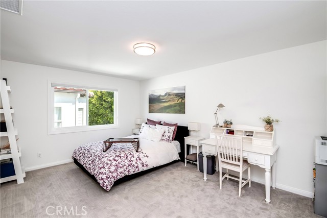 1720 Oak Avenue, Manhattan Beach, California 90266, 4 Bedrooms Bedrooms, ,4 BathroomsBathrooms,Residential,Sold,Oak,SB22020693