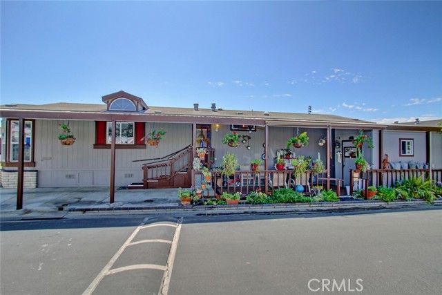 10681 Oak Street #44, Los Alamitos, CA, 90720 10681 Oak Street #44, Los Alamitos, CA, 90720