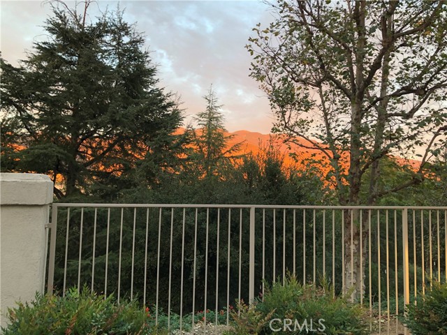 28987 Canyon Ridge Drive, Trabuco Canyon CA: https://media.crmls.org/medias/0796989c-dfd6-41f1-8b3d-7d2a29feebe6.jpg