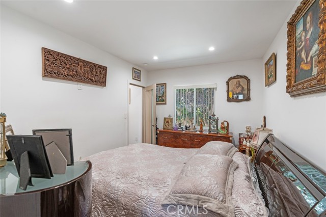 Detail Gallery Image 50 of 54 For 6015 Laurelgrove, North Hollywood,  CA 91606 - 5 Beds | 5 Baths