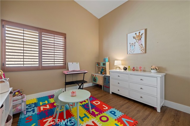 Detail Gallery Image 21 of 43 For 22552 Barcotta, Saugus,  CA 91350 - 3 Beds | 2 Baths