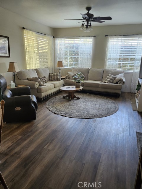 76 Nancy Street, Camarillo CA: https://media.crmls.org/medias/0798f1c9-47d7-441f-902a-a6f282fd2893.jpg