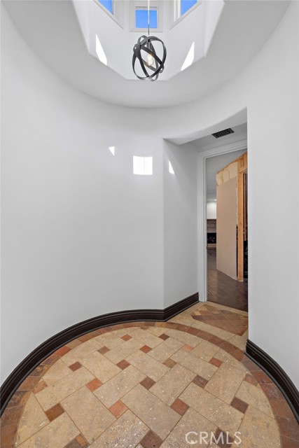 Detail Gallery Image 19 of 74 For 1316 Beverly Grove Pl, Beverly Hills,  CA 90210 - 5 Beds | 7/2 Baths