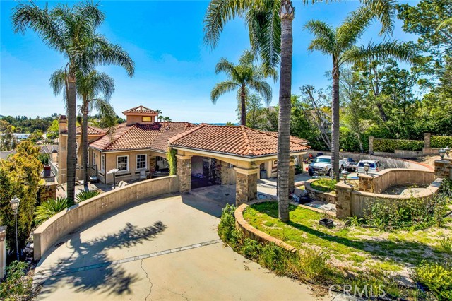 10011 Foxrun Rd, North Tustin, CA 92705