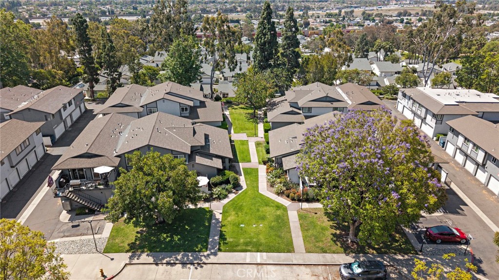 https://media.crmls.org/medias/079a6a64-f5fd-4a3e-8270-8d7bb834fdd0.jpg?preset=X-Large