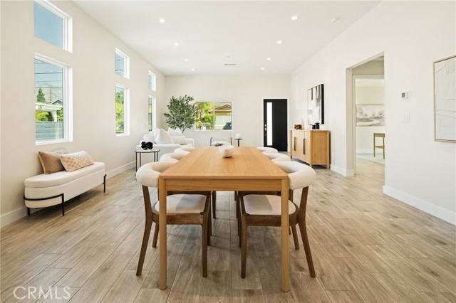 Detail Gallery Image 10 of 29 For 422 Almond Ave, Monrovia,  CA 91016 - 5 Beds | 4 Baths
