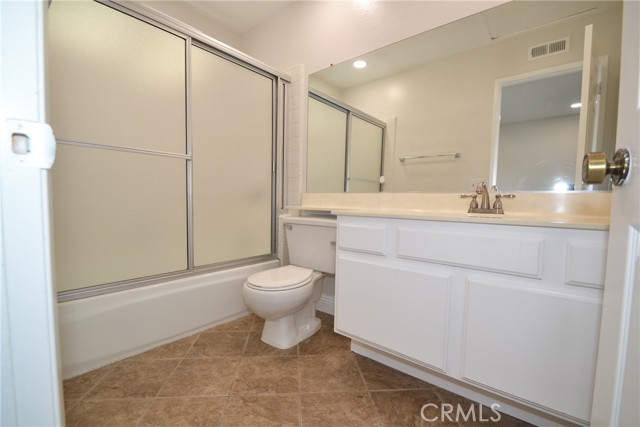 Detail Gallery Image 16 of 22 For 2595 Plaza Del Amo #406,  Torrance,  CA 90503 - 2 Beds | 2/1 Baths
