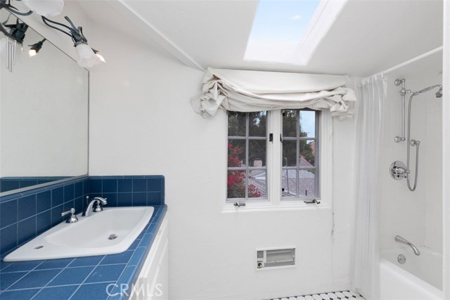 UPSTAIRS GUEST BATHROOM