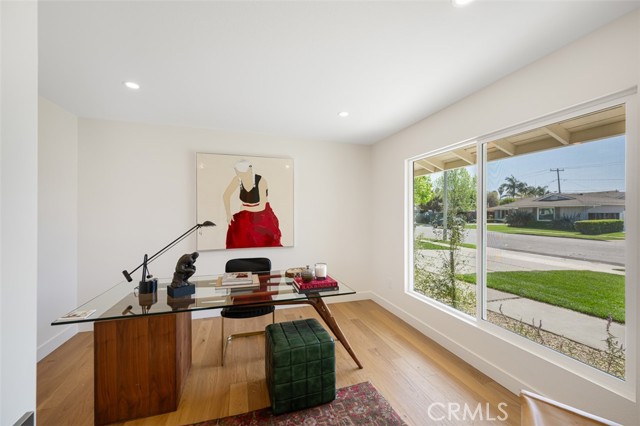 Detail Gallery Image 26 of 54 For 2880 Club House Rd, Costa Mesa,  CA 92626 - 5 Beds | 2/1 Baths