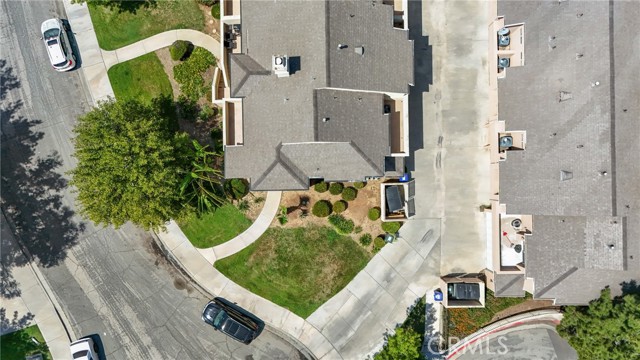 Detail Gallery Image 8 of 16 For 12016 Aspen Cir #B,  Grand Terrace,  CA 92313 - 2 Beds | 2 Baths