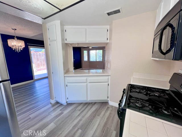 Detail Gallery Image 16 of 28 For 27773 Moonridge Dr, Menifee,  CA 92585 - 2 Beds | 2 Baths