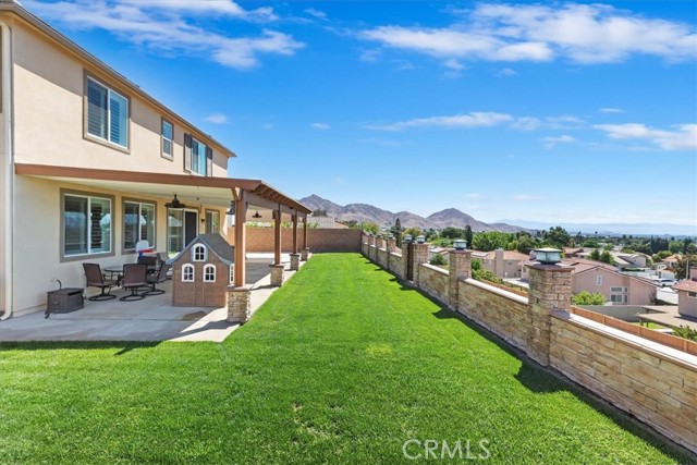 12640 Jaden Court, Grand Terrace CA: https://media.crmls.org/medias/079e1521-d881-4a1c-a16b-3e065e5330fa.jpg