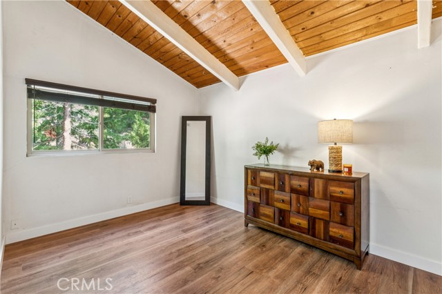 401 Grass Valley, Lake Arrowhead, CA 92352
