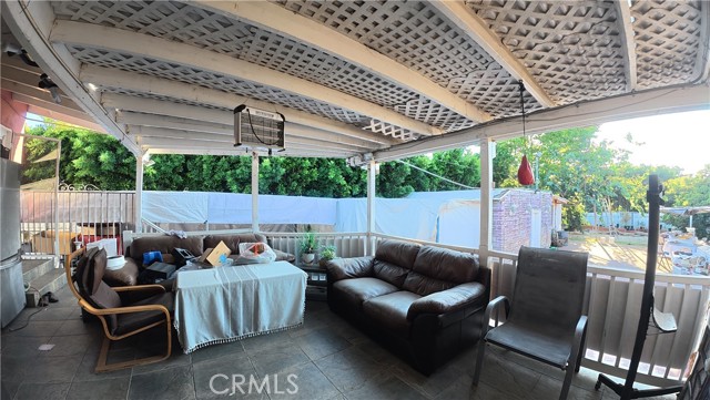 Detail Gallery Image 22 of 31 For 1339 Highland Ave, Glendale,  CA 91202 - 3 Beds | 2 Baths
