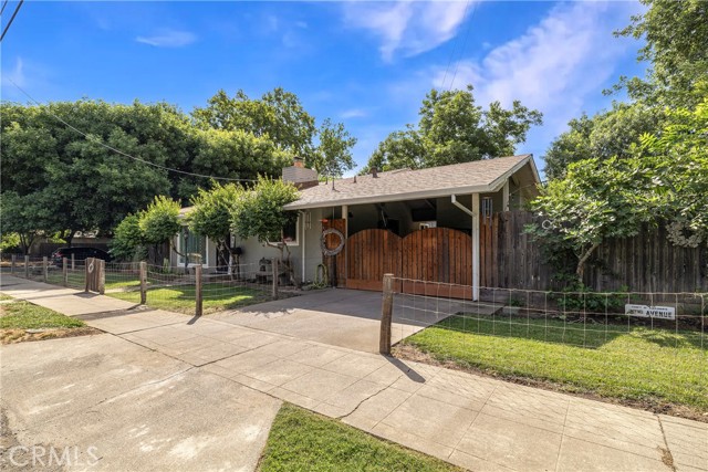 Detail Gallery Image 5 of 45 For 401 W 6th Ave, Chico,  CA 95926 - 2 Beds | 1 Baths