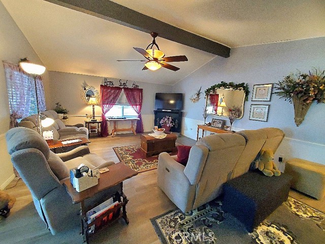 Detail Gallery Image 15 of 28 For 9161 Santa Fe Ave E #22,  Hesperia,  CA 92345 - 3 Beds | 2 Baths