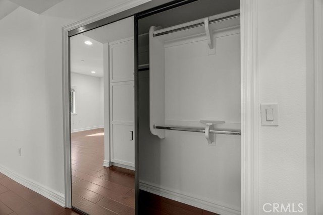 Detail Gallery Image 45 of 61 For 11504 Moorpark St #103,  Studio City,  CA 91602 - 3 Beds | 2/1 Baths