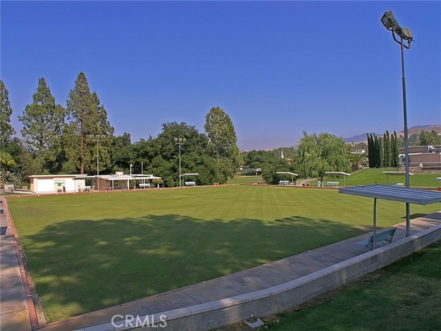 Detail Gallery Image 26 of 31 For 26741 Whispering Leaves Dr #B,  Newhall,  CA 91321 - 2 Beds | 2 Baths