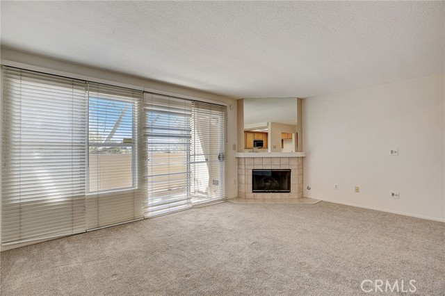 Detail Gallery Image 33 of 49 For 2731 Erringer Rd #35,  Simi Valley,  CA 93065 - 1 Beds | 1 Baths