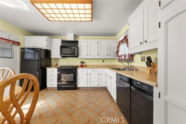 Detail Gallery Image 10 of 40 For 3002 Vamana St, Pomona,  CA 91767 - 3 Beds | 2 Baths