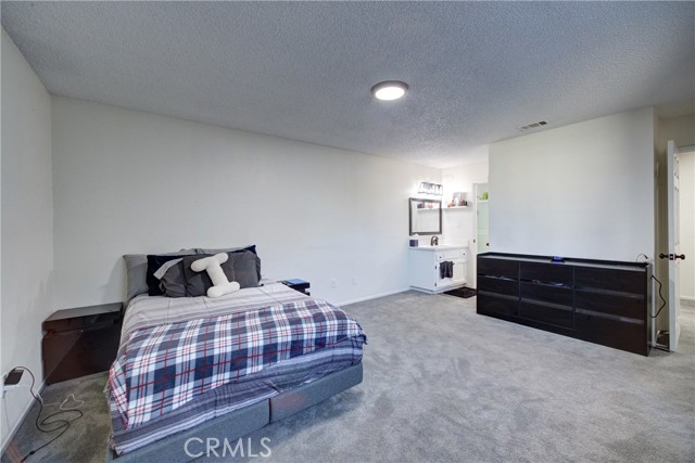 606 E Newlove Drive, Santa Maria CA: https://media.crmls.org/medias/07a21a52-e723-4379-bfbe-af8e481b4cb9.jpg