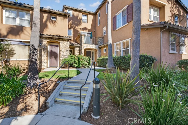 Detail Gallery Image 2 of 50 For 744 Portside, San Diego,  CA 92154 - 2 Beds | 2/1 Baths