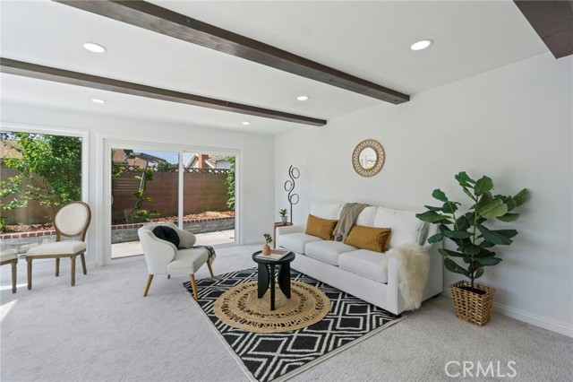 6212 Santa Rita Avenue, Garden Grove CA: https://media.crmls.org/medias/07a27077-3876-4a2d-b849-cef7a0d286fe.jpg