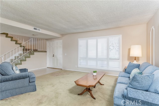 Detail Gallery Image 7 of 55 For 5392 Horsham Ave, Westminster,  CA 92683 - 4 Beds | 2/1 Baths