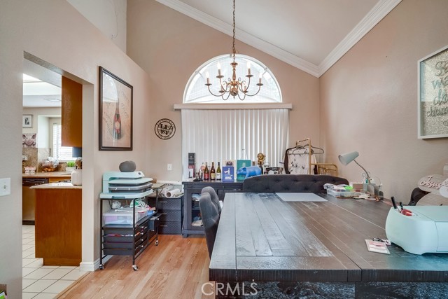 Detail Gallery Image 5 of 24 For 1032 Smoketree Dr, Corona,  CA 92882 - 3 Beds | 2/1 Baths