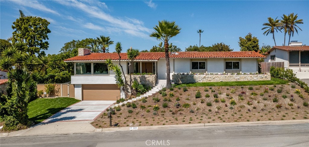 Picture of Palos Verdes Estates, CA 90274