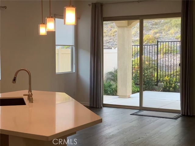 Detail Gallery Image 9 of 18 For 11900 Wandering Way, Corona,  CA 92883 - 2 Beds | 2 Baths