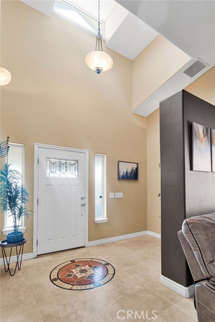 Detail Gallery Image 5 of 50 For 26534 Topsail Ln, Helendale,  CA 92342 - 3 Beds | 2 Baths