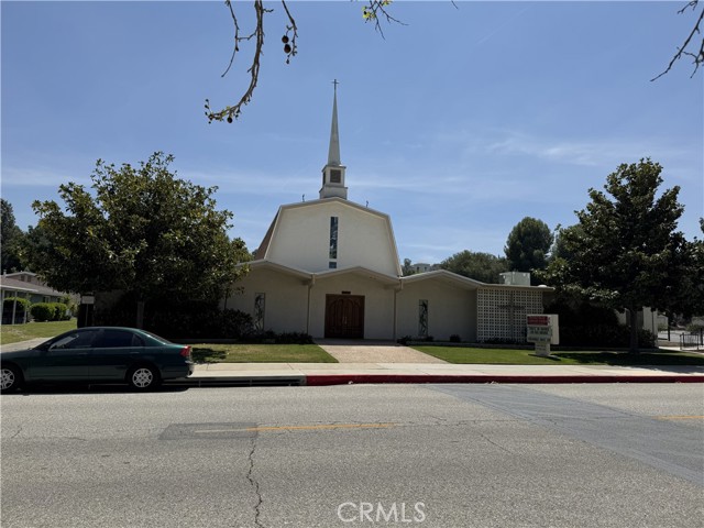 2 Bed Home for Sale in Newhall, California