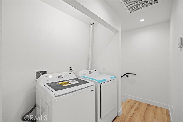 Detail Gallery Image 27 of 29 For 6747 Pickering #B,  Whittier,  CA 90601 - 3 Beds | 2/1 Baths