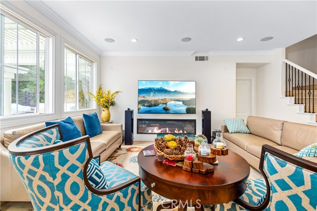 Detail Gallery Image 17 of 61 For 154 Treehouse, Irvine,  CA 92603 - 5 Beds | 4/1 Baths