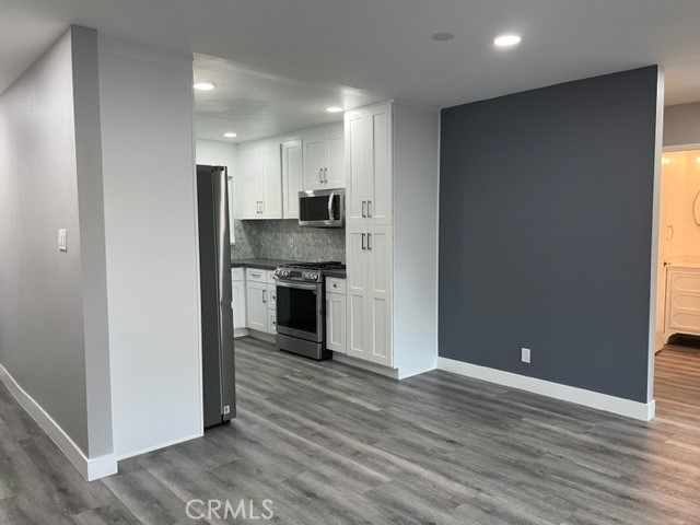 Detail Gallery Image 6 of 48 For 4816 Hollow Corner Rd #159,  Culver City,  CA 90230 - 3 Beds | 2 Baths