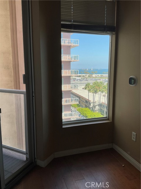 Detail Gallery Image 3 of 19 For 388 E Ocean Bld #718,  Long Beach,  CA 90802 - 2 Beds | 2 Baths