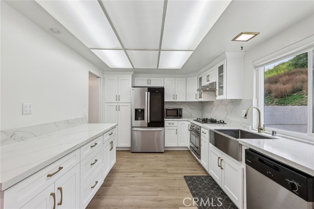 740 Great Bend Drive, Diamond Bar CA: https://media.crmls.org/medias/07a9fb4e-1eb3-44a4-92f8-53c4a7903a24.jpg