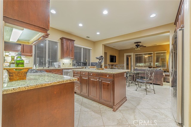 Detail Gallery Image 13 of 58 For 33442 Desert Rd, Acton,  CA 93510 - 5 Beds | 3 Baths