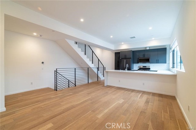 3726 Vinton Unit: 1/2