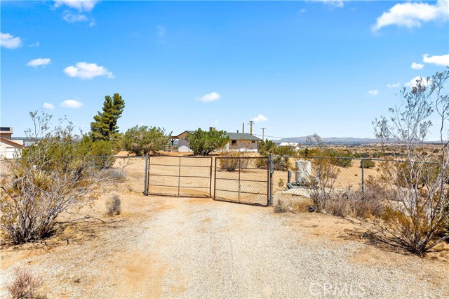 Detail Gallery Image 20 of 30 For 7950 Di Francesco St, Apple Valley,  CA 92308 - 3 Beds | 2 Baths