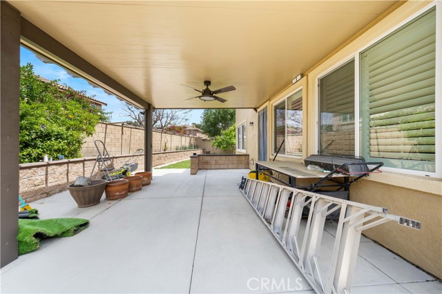 Detail Gallery Image 24 of 29 For 12430 Breeze Ln, Corona,  CA 91752 - 4 Beds | 3 Baths