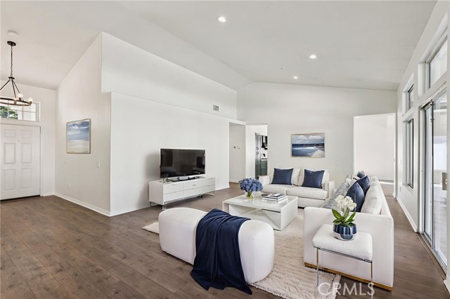 Front Image Thumbnail for CRSB25231505