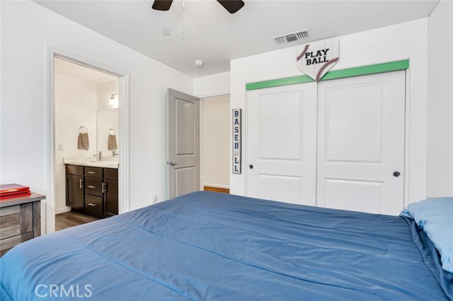 Detail Gallery Image 15 of 50 For 1807 Patricia Ct, Los Banos,  CA 93635 - 4 Beds | 3 Baths