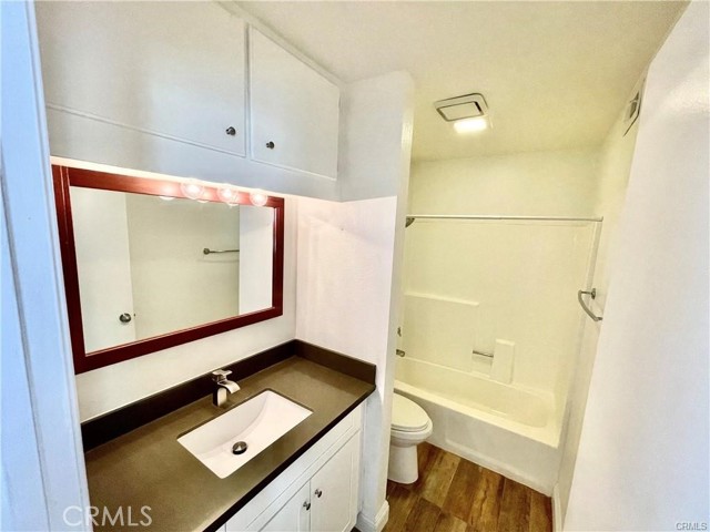 Detail Gallery Image 13 of 21 For 26196 Sanz a,  Mission Viejo,  CA 92691 - 2 Beds | 2 Baths