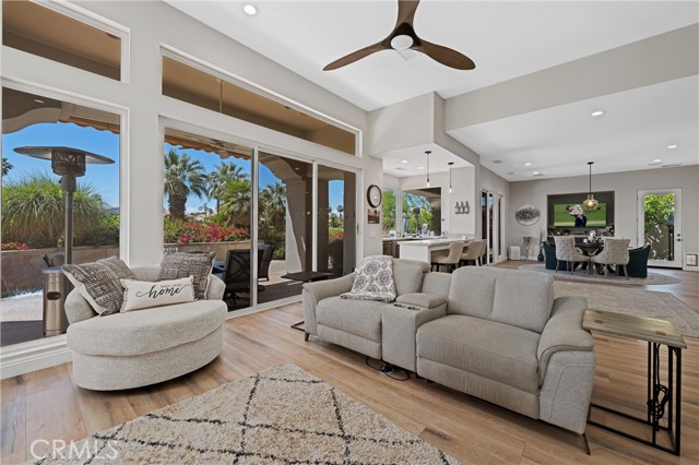 Detail Gallery Image 7 of 69 For 776 Mission Creek Dr, Palm Desert,  CA 92211 - 3 Beds | 3/1 Baths
