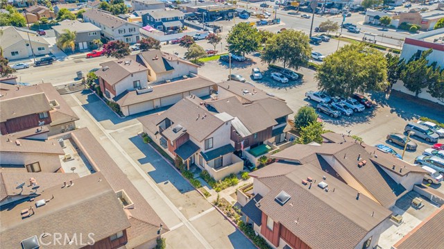 Detail Gallery Image 32 of 34 For 8025 70th St, Paramount,  CA 90723 - 3 Beds | 2/1 Baths