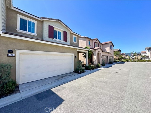 Detail Gallery Image 2 of 51 For 24325 Bay Laurel Ave, Murrieta,  CA 92562 - 3 Beds | 2/1 Baths