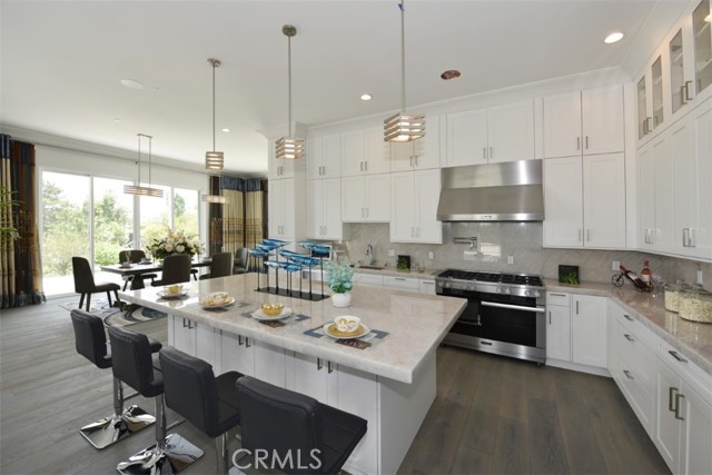 Detail Gallery Image 9 of 63 For 15451 Painter Dr, Chino Hills,  CA 91709 - 5 Beds | 5/1 Baths