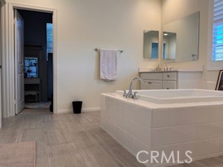82 Majeza Court, Rancho Mission Viejo CA: https://media.crmls.org/medias/07b49c49-05c2-4b41-aaf8-1ee92c858dbf.jpg
